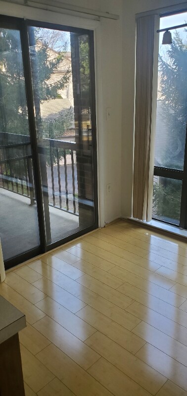 Foto del edificio - 8101 Needwood Rd