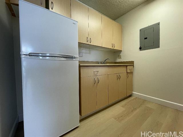 Building Photo - 775 Kinalau Pl