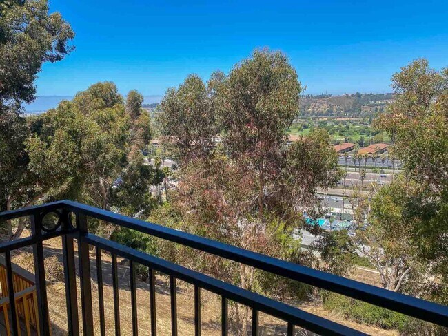 Building Photo - 4392 Arcadia Dr