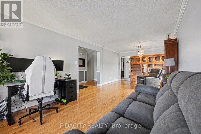 Photo du bâtiment - 117 Beechfern Dr