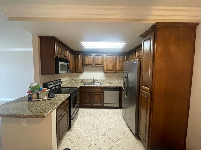 Foto del edificio - 211 Woodland Pkwy