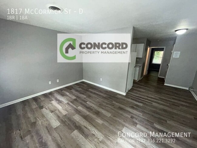 Foto del edificio - 1817 McCormick St