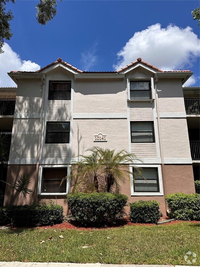 Building Photo - 10141 W Sunrise Blvd