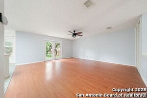 Building Photo - 17427 Sapphire Rim Dr