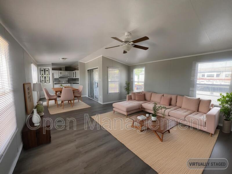 Primary Photo - 3300 Voight Blvd
