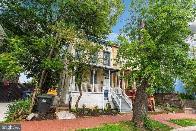 Foto del edificio - 2217 14th St SE