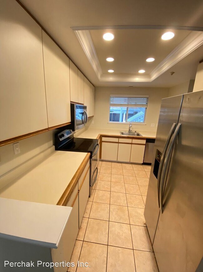Building Photo - 2 br, 2 bath House - 2611 Oak Road #A