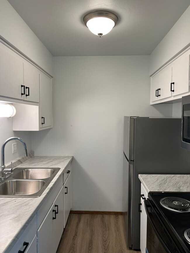 Interior Photo - Biscayne Apartments