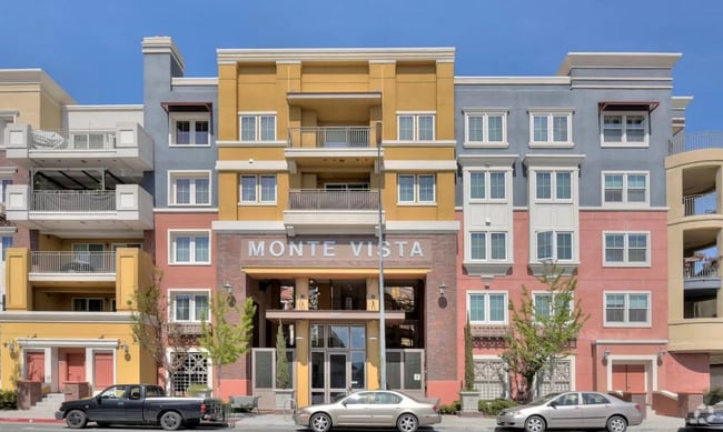 Building Photo - 809 Auzerais Ave