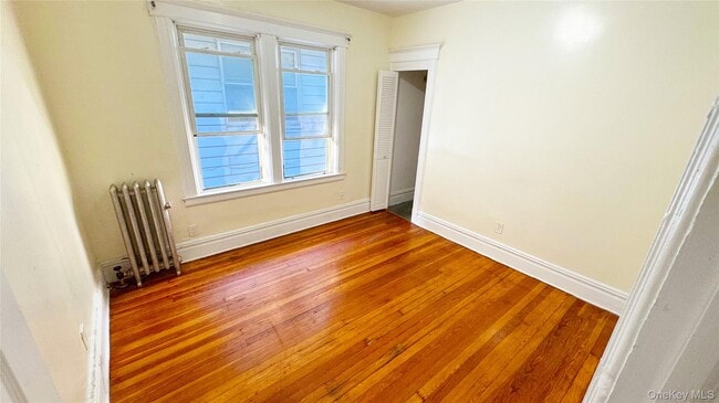 Building Photo - 421 S Columbus Ave