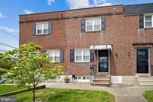 Photo - 3631 Winona Street Unit Townhome
