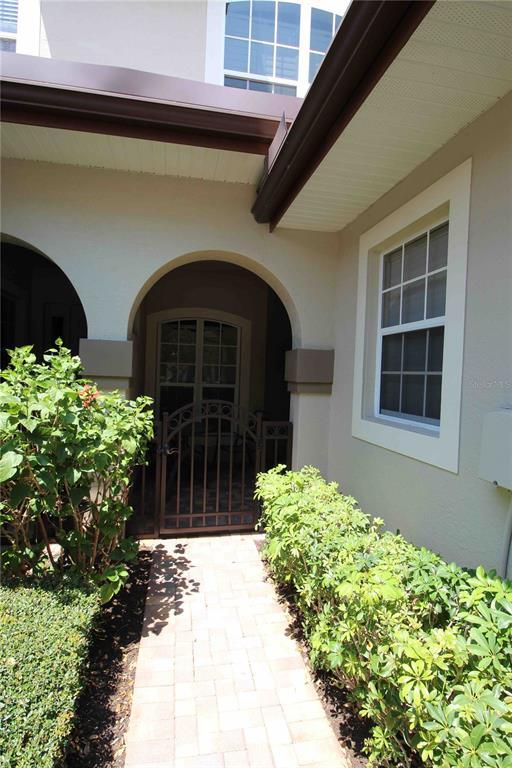 Building Photo - 8422 Miramar Way