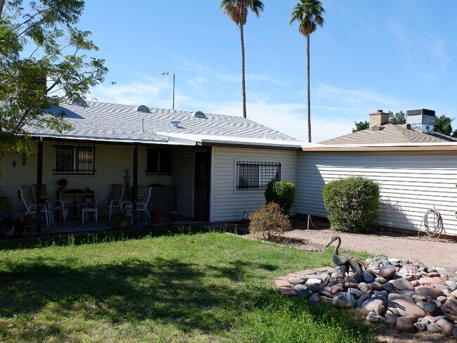 Foto del edificio - 1512 W Bentley St