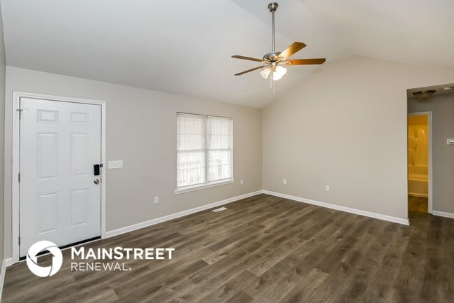 Foto del edificio - 1221 Moss Acres Ct