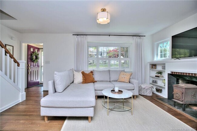 Foto del edificio - 321 Woodridge Ave