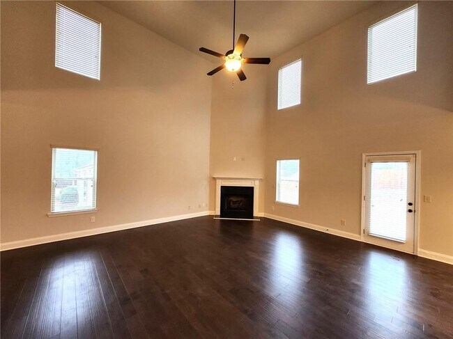 Foto del edificio - 2763 Misty Ivy Dr