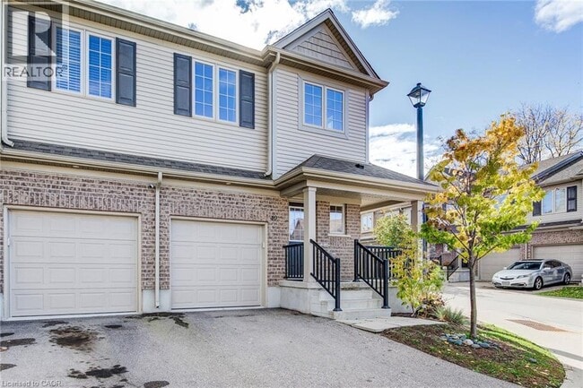 Building Photo - 50 Pinnacle Dr