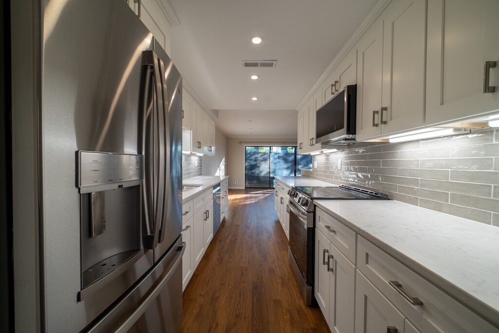 Foto principal - 750 Shaker Dr