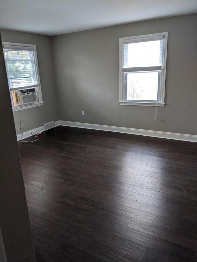 Building Photo - 1524 Juniper St