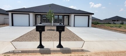 Building Photo - 2701 Aldrich Rd