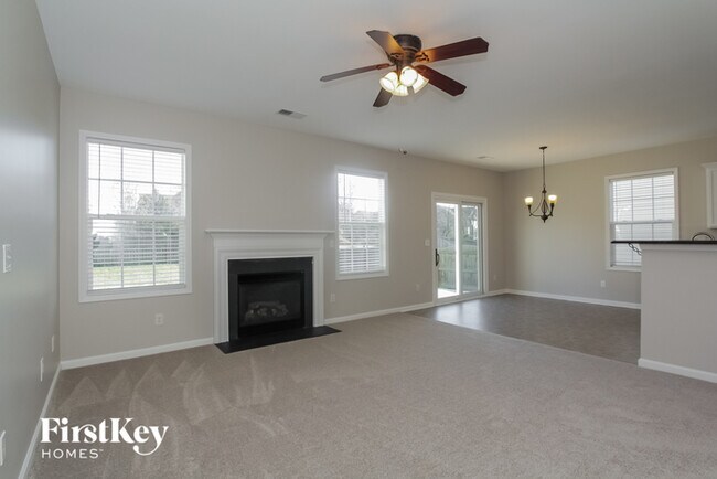 Foto del edificio - 14608 Asheton Creek Dr