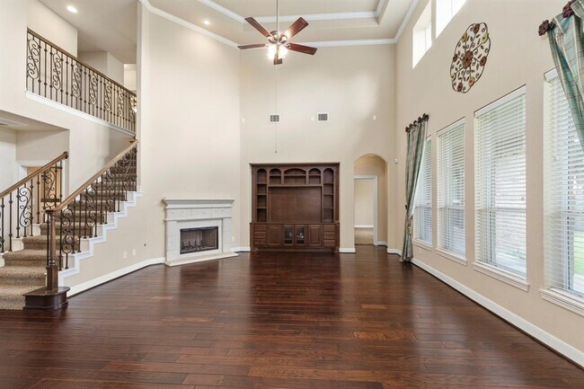Foto del edificio - 27506 Clydehurst Grove Ct