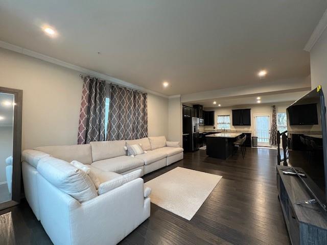 Building Photo - 209 Olivia Way