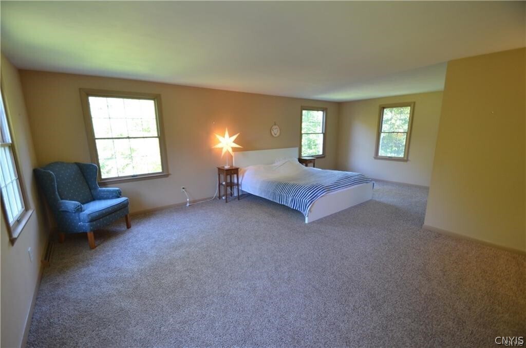Foto del edificio - 6891 Woodchuck Hill Rd