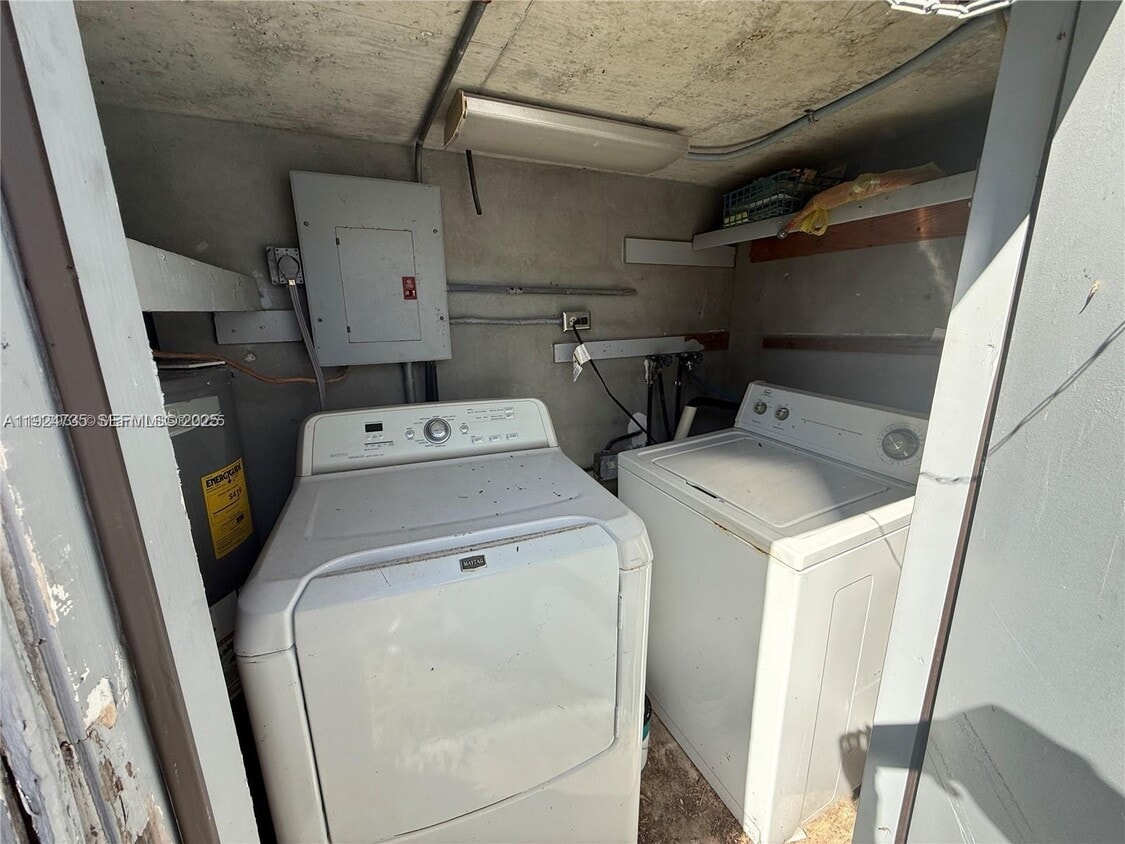 Foto del edificio - 521 SW 9th St