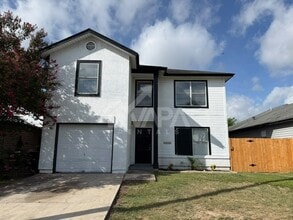 Building Photo - 9666 Green Plain Dr