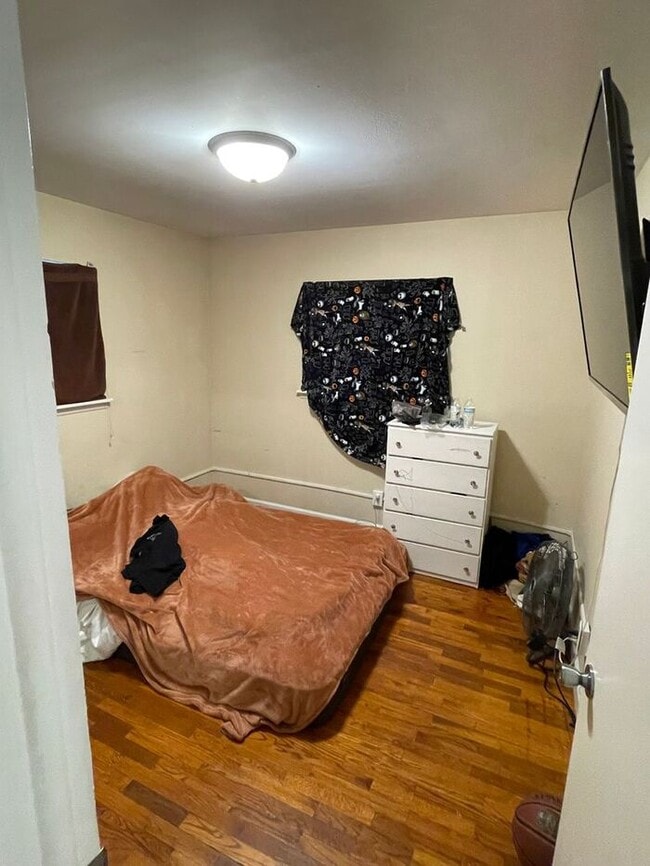 Building Photo - 2223 Humphrey St