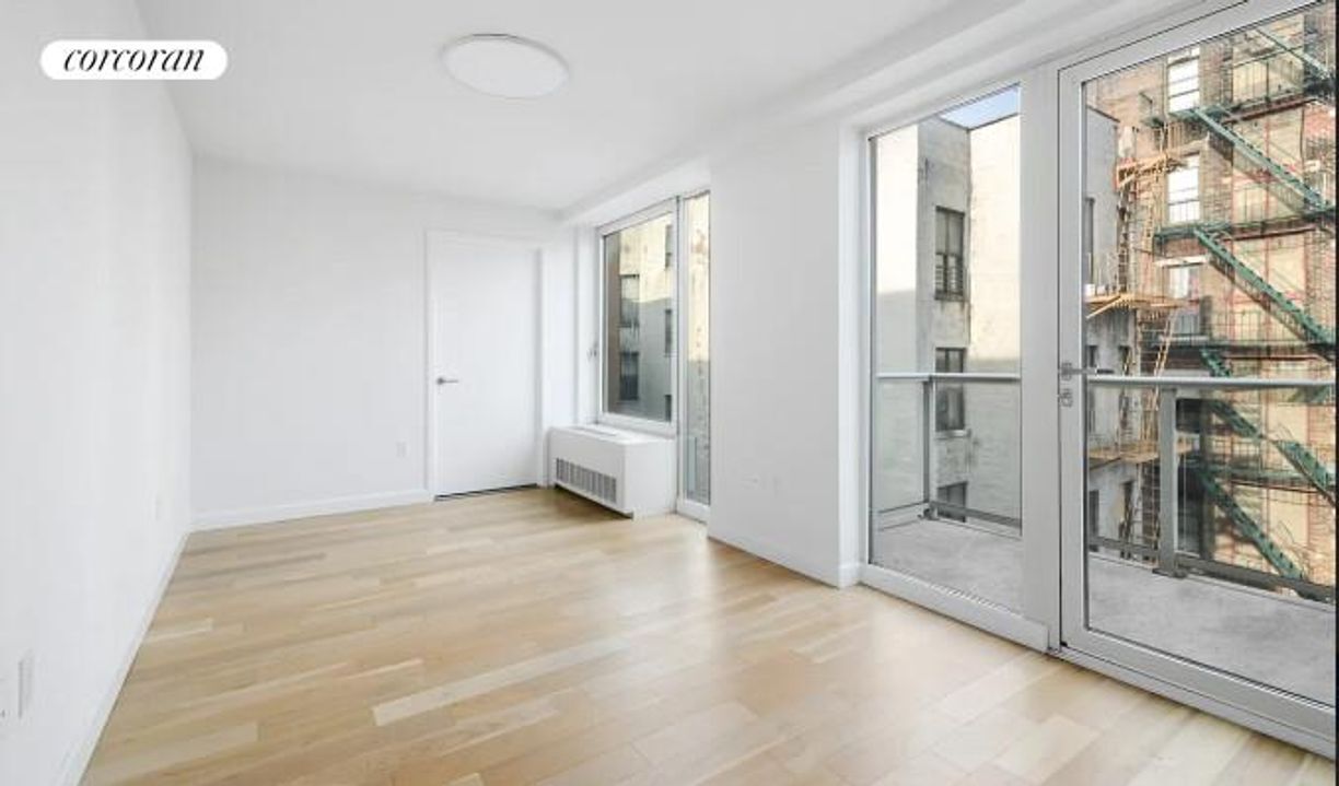 Foto principal - 111 E 115th St