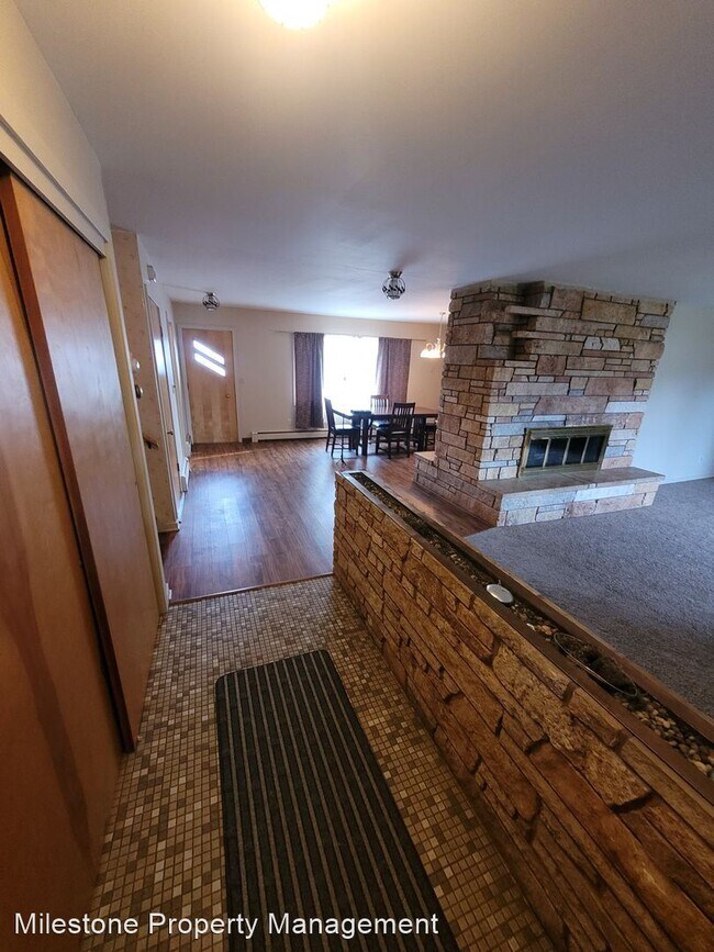 Building Photo - 3 br, 2 bath House - 518 Garland