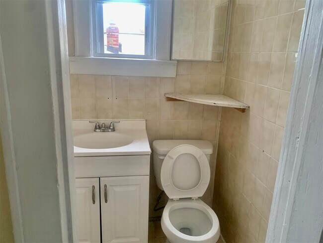 Foto del edificio - 187 Liberty Ave