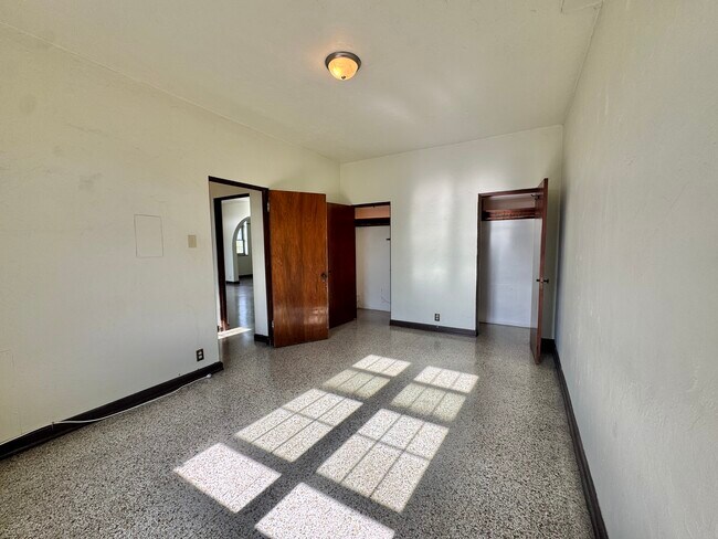Foto del edificio - Grace Manor Apartments