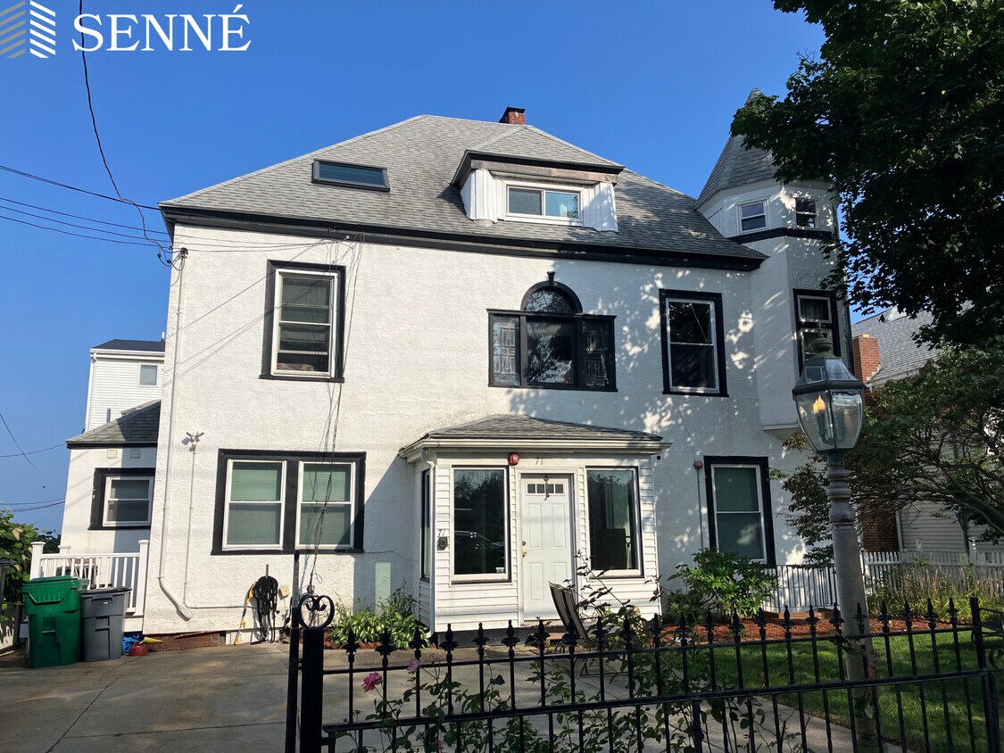 71 Grovers Ave Unit 3, Winthrop, MA 02152 Condo for Rent in Winthrop