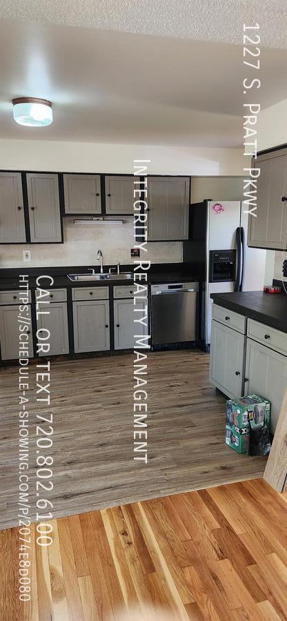 Foto del edificio - 1227 S Pratt Pkwy