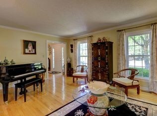 Foto del edificio - 908 Welsh Ln