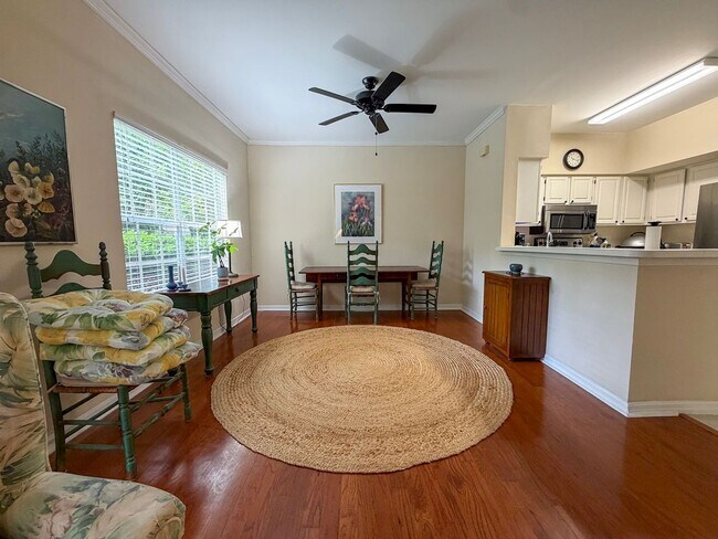 Building Photo - 2/2 Condo in The Links @ Haile Plantation - available end of April!