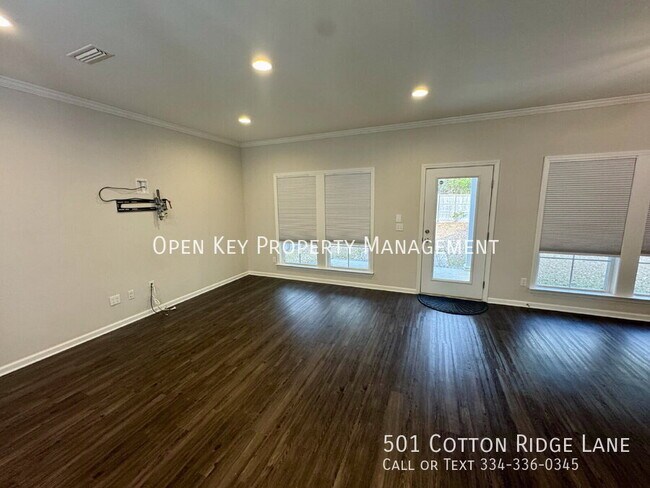 Foto del edificio - 501 Cotton Ridge Ln