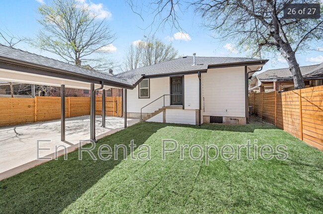 Foto del edificio - 3329 Hemphill St