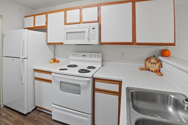 Cocina - Crescent Pointe Apartments
