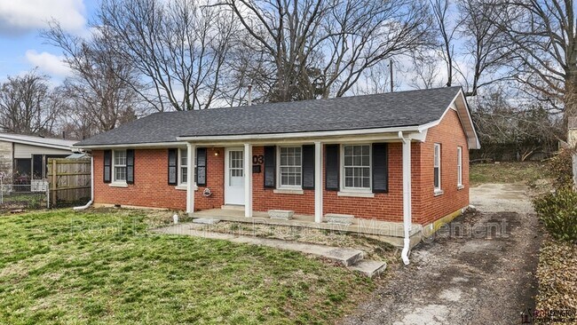 Foto del edificio - 203 Loch Lomond Dr