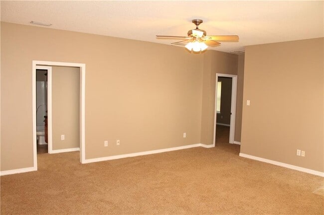 Building Photo - 8762 Fangorn Rd