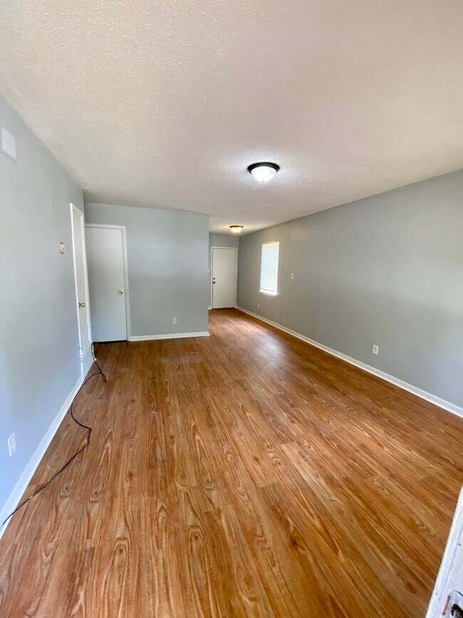 Building Photo - Awesome Family Home For Rent!