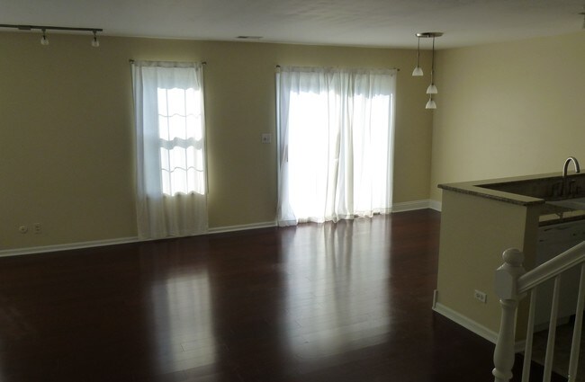 Building Photo - 232 Mansfield Way