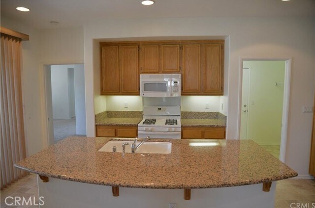 Foto del edificio - 8240 Triplett Ln
