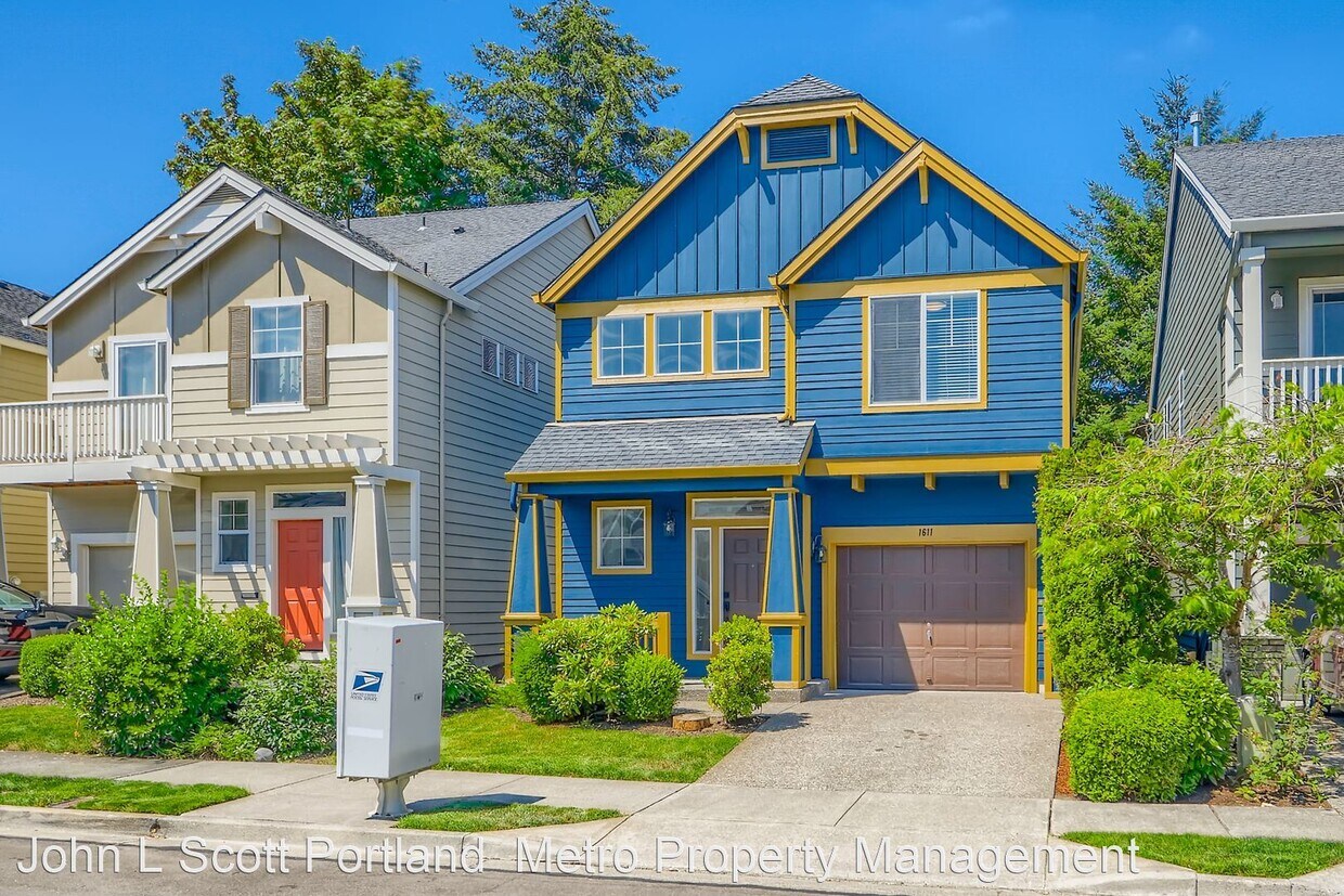 Foto principal - 3 br, 2.5 bath House - 1611 SW Wright Place