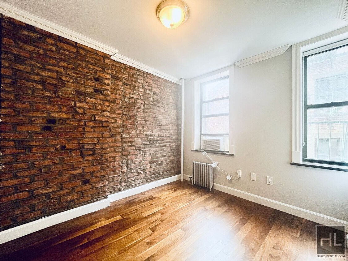 Foto del edificio - MULBERRY ST.