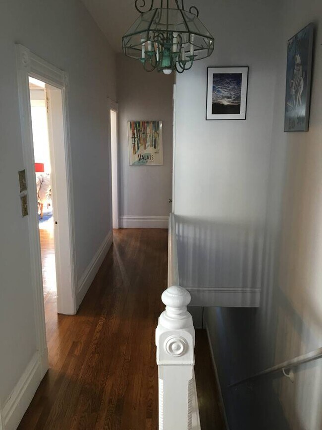 Foto del edificio - 2764 23rd St